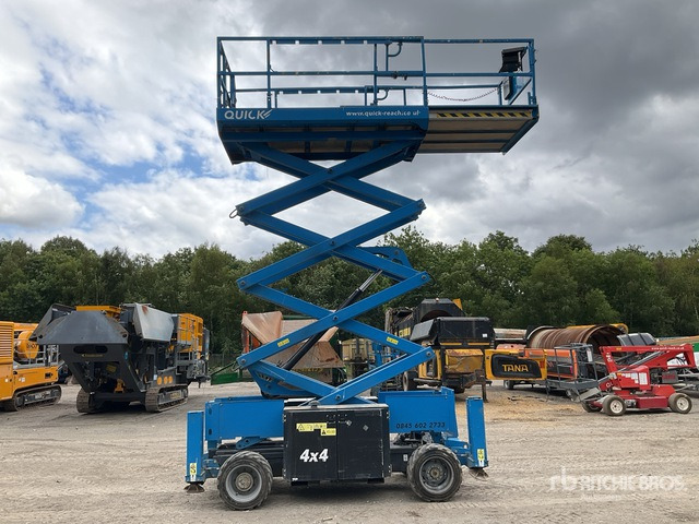 2017 Genie GS-3369RT 4x4 Diesel Scissor Lift - Plataforma de tijeras: foto 2 2017 Genie GS-3369RT 4x4 Diesel Scissor Lift - Plataforma de tijeras: foto 2