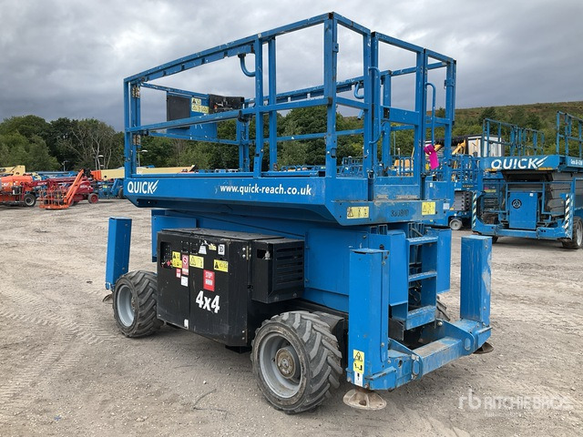 2017 Genie GS-3369RT 4x4 Diesel Scissor Lift - Plataforma de tijeras: foto 3 2017 Genie GS-3369RT 4x4 Diesel Scissor Lift - Plataforma de tijeras: foto 3