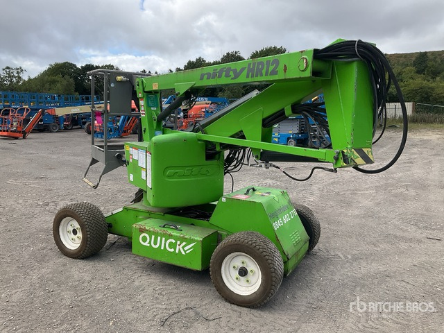 2017 Nifty HR12?NDE 2WD Hybrid Articulating Boom Lift - Plataforma articulada: foto 4 2017 Nifty HR12?NDE 2WD Hybrid Articulating Boom Lift - Plataforma articulada: foto 4