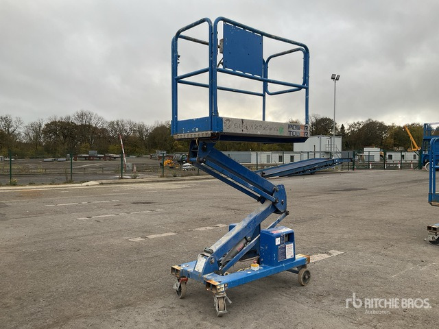 Plataforma de mástil vertical 2017 Power Towers Vertical Mast Lift: foto 1