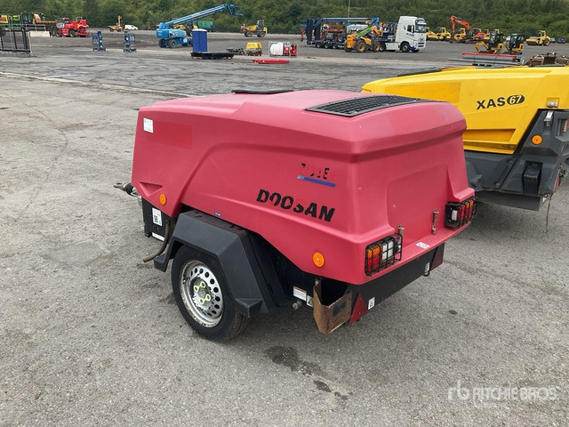 2018 Doosan 7/31E Mobile Air Compressor - Compresor de aire: foto 3 2018 Doosan 7/31E Mobile Air Compressor - Compresor de aire: foto 3