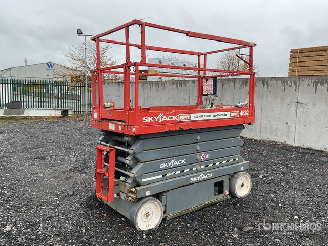 2018 Skyjack SJ4632 2018 Skyjack SJ4632 Scissor Lift Scissor Lift - Plataforma de tijeras: foto 2 2018 Skyjack SJ4632 2018 Skyjack SJ4632 Scissor Lift Scissor Lift - Plataforma de tijeras: foto 2