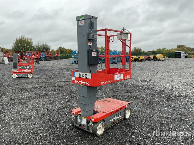 2019 Skyjack SJ16 2019 Skyjack SJ16 Vertical Mast Lift Vertical Mast Lift - Plataforma de mástil vertical: foto 3 2019 Skyjack SJ16 2019 Skyjack SJ16 Vertical Mast Lift Vertical Mast Lift - Plataforma de mástil vertical: foto 3