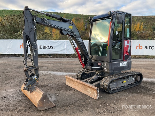 2019 Volvo ECR25D Mini Excavator: <6.6t - Miniexcavadora: foto 2 2019 Volvo ECR25D Mini Excavator: <6.6t - Miniexcavadora: foto 2