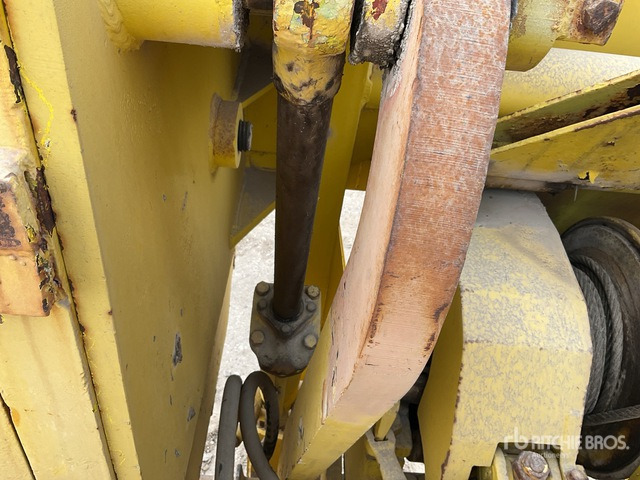 1970 Cat 572E - Colocador de tubos: foto 5 1970 Cat 572E - Colocador de tubos: foto 5