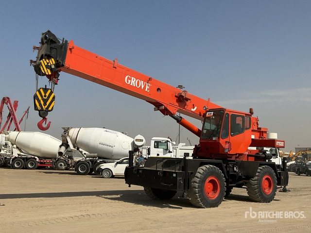1999 Grove RT530E 30 ton 4x4x4 Rough Terrain Crane - Grúa para terrenos difíciles: foto 2 1999 Grove RT530E 30 ton 4x4x4 Rough Terrain Crane - Grúa para terrenos difíciles: foto 2