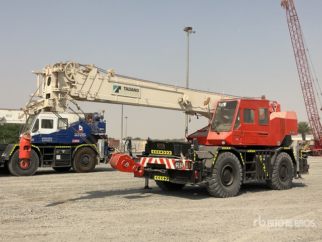 2002 Tadano TR300 EX 30 ton 4x4x4 Rough Terrain Crane - Grúa para terrenos difíciles: foto 1 2002 Tadano TR300 EX 30 ton 4x4x4 Rough Terrain Crane - Grúa para terrenos difíciles: foto 1