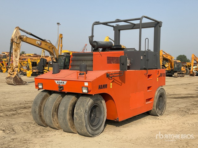 2003 Hamm GRW18 8 Wheel Pneumatic Roller - Rodillo de neumáticos: foto 3 2003 Hamm GRW18 8 Wheel Pneumatic Roller - Rodillo de neumáticos: foto 3