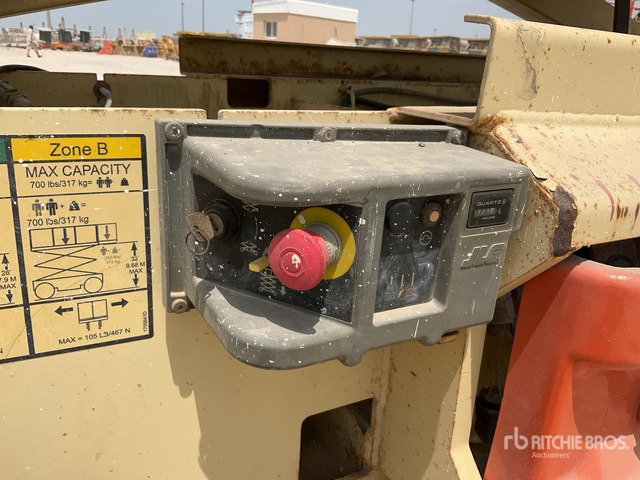 2010 JLG 3246ES Electric Scissor Lift - Plataforma de tijeras: foto 5 2010 JLG 3246ES Electric Scissor Lift - Plataforma de tijeras: foto 5