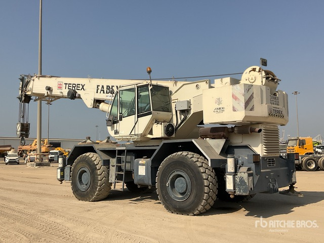 2011 Terex A600-1 60 ton 4x4x4 Rough Terrain Crane - Grúa para terrenos difíciles: foto 4 2011 Terex A600-1 60 ton 4x4x4 Rough Terrain Crane - Grúa para terrenos difíciles: foto 4