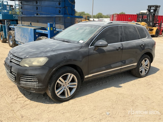 2011 Volkswagen Taureq AWD (Inoperable) SUV - SUV/ Todoterreno: foto 1 2011 Volkswagen Taureq AWD (Inoperable) SUV - SUV/ Todoterreno: foto 1