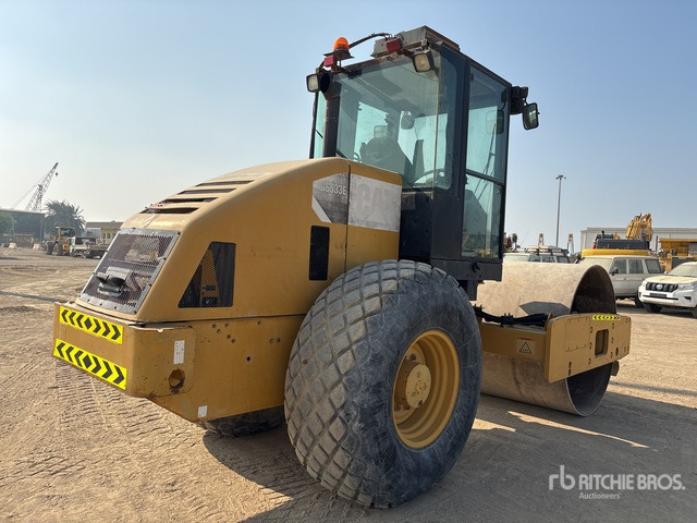 2012 Cat CS-533E Smooth Drum Compactor - Compactador: foto 3 2012 Cat CS-533E Smooth Drum Compactor - Compactador: foto 3
