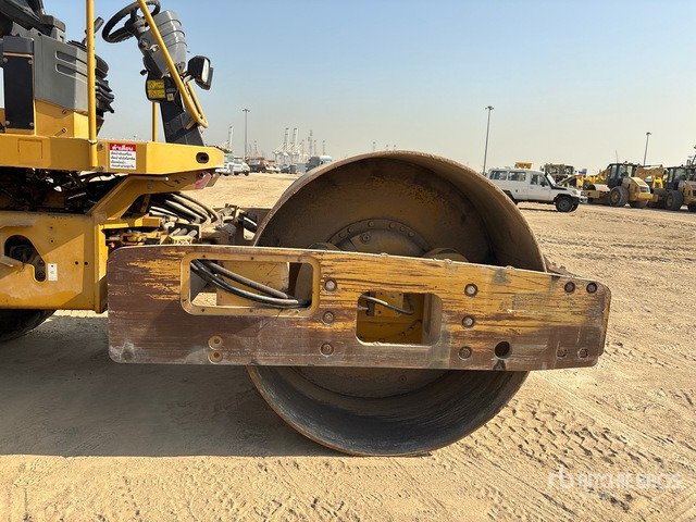 2015 Cat CS-533E Smooth Drum Compactor - Compactador: foto 4 2015 Cat CS-533E Smooth Drum Compactor - Compactador: foto 4