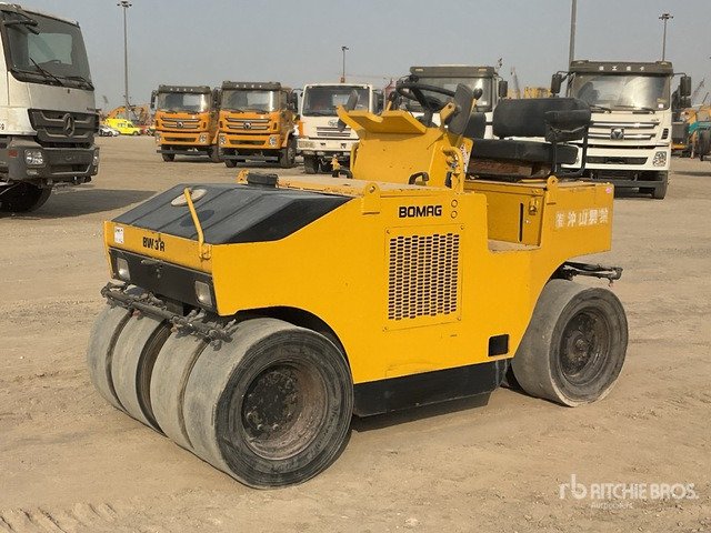 Bomag BW3R - Rodillo de neumáticos: foto 2 Bomag BW3R - Rodillo de neumáticos: foto 2