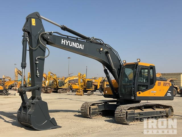 Hyundai R215L Tracked Excavator - Excavadora de cadenas: foto 2 Hyundai R215L Tracked Excavator - Excavadora de cadenas: foto 2