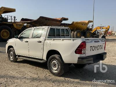 TOYOTA HILUX Crew Cab - Pick-up: foto 2 TOYOTA HILUX Crew Cab - Pick-up: foto 2