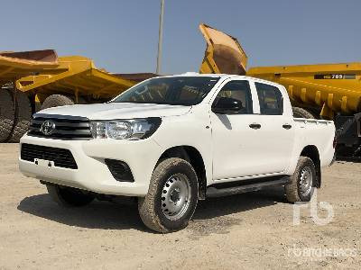 TOYOTA HILUX Crew Cab - Pick-up: foto 1 TOYOTA HILUX Crew Cab - Pick-up: foto 1