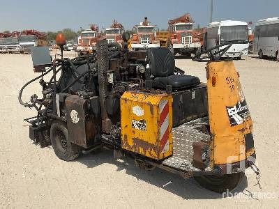 WEIRO SKM T600 Ride On Asphalt Distributor Vehicle - Distribuidor de asfalto: foto 1 WEIRO SKM T600 Ride On Asphalt Distributor Vehicle - Distribuidor de asfalto: foto 1