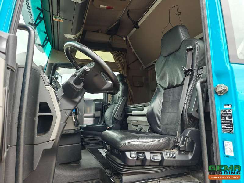 MAN TGX 18.500 4x2 XXL Euro6 - MEGA - Retarder - Dubbele Tanks - Standairco - KoffieMachine - Cabeza tractora: foto 5 MAN TGX 18.500 4x2 XXL Euro6 - MEGA - Retarder - Dubbele Tanks - Standairco - KoffieMachine - Cabeza tractora: foto 5