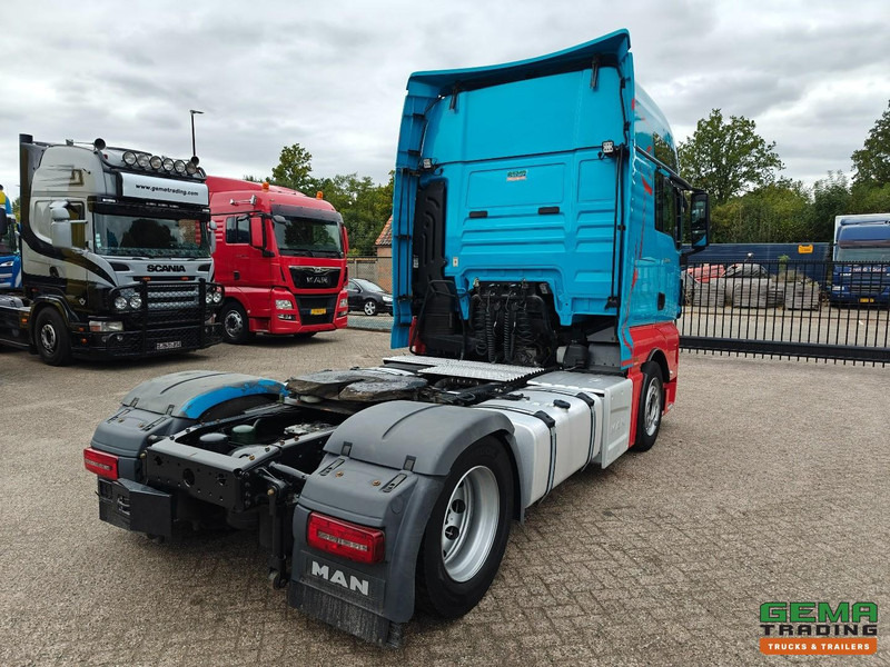 MAN TGX 18.500 4x2 XXL Euro6 - MEGA - Retarder - Dubbele Tanks - Standairco - KoffieMachine - Cabeza tractora: foto 3 MAN TGX 18.500 4x2 XXL Euro6 - MEGA - Retarder - Dubbele Tanks - Standairco - KoffieMachine - Cabeza tractora: foto 3