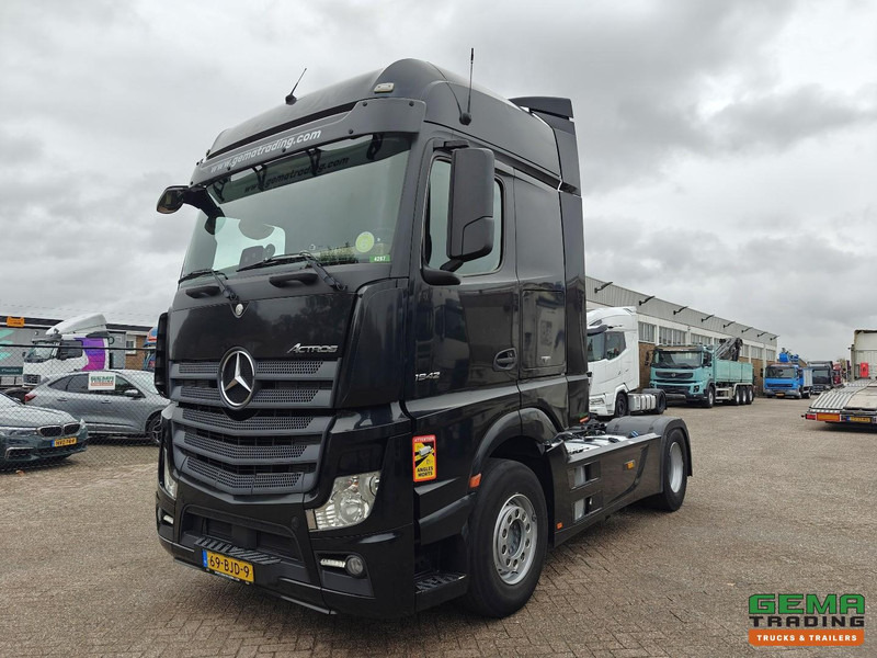 Mercedes-Benz Actros 1942 4x2 Megaspace Euro6 - Dubbele Tanks - SneeuwKettingen - SMARTTacho V2 - 02/2026 APK - Cabeza tractora: foto 1 Mercedes-Benz Actros 1942 4x2 Megaspace Euro6 - Dubbele Tanks - SneeuwKettingen - SMARTTacho V2 - 02/2026 APK - Cabeza tractora: foto 1