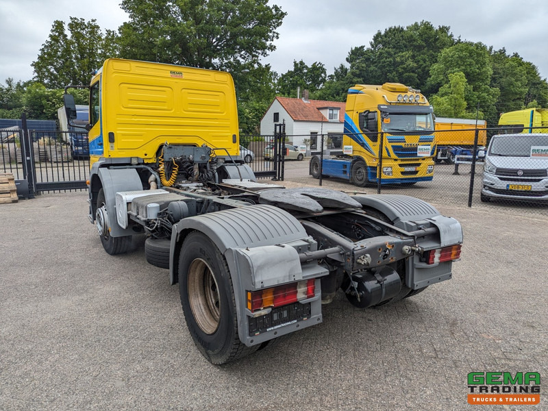 Mercedes-Benz Axor 1828 4x2 Dagcab Euro2 - Handgeschakeld - Reservewiel - Duitse Vrachtwagen - Cabeza tractora: foto 4 Mercedes-Benz Axor 1828 4x2 Dagcab Euro2 - Handgeschakeld - Reservewiel - Duitse Vrachtwagen - Cabeza tractora: foto 4