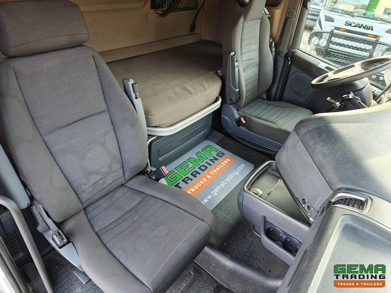 Cabeza tractora Scania R490 6x2/4 Highline Euro6A - Retarder - NaafReductie - Dubbele Tanks - StandAirco - SMARTTacho v2: foto 6 Cabeza tractora Scania R490 6x2/4 Highline Euro6A - Retarder - NaafReductie - Dubbele Tanks - StandAirco - SMARTTacho v2: foto 6