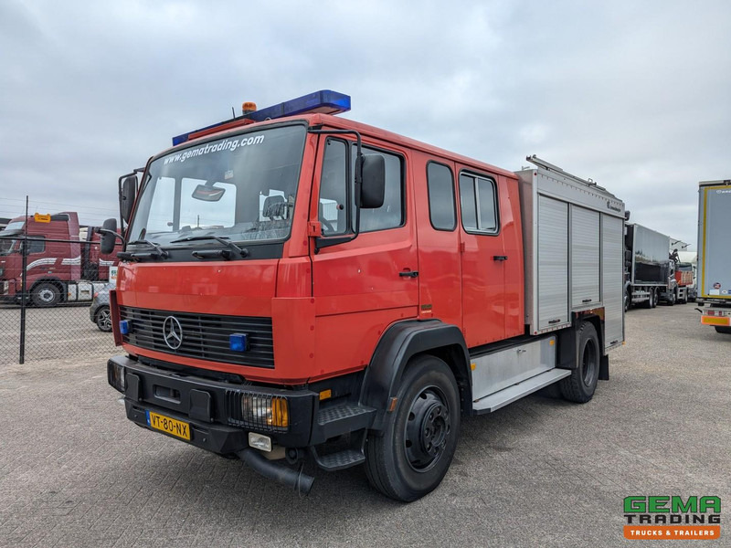 Mercedes-Benz 1124 AF 4x4 Dubbelcab 6Cil - 9 Pers - Kronenburg Tankautospuit TS08 LD3.000 HD240 T2.400 LiterTank - Camión de bomberos: foto 1 Mercedes-Benz 1124 AF 4x4 Dubbelcab 6Cil - 9 Pers - Kronenburg Tankautospuit TS08 LD3.000 HD240 T2.400 LiterTank - Camión de bomberos: foto 1