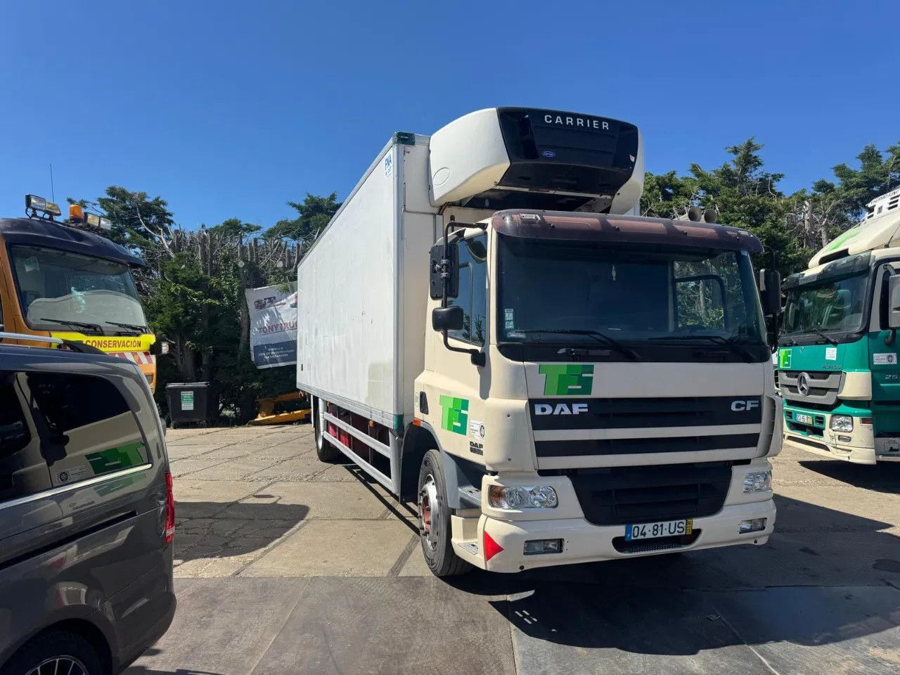 DAF CF 75.310 4X2 Frigo Carier Spring/Air ZF Manual - Camión frigorífico: foto 1 DAF CF 75.310 4X2 Frigo Carier Spring/Air ZF Manual - Camión frigorífico: foto 1