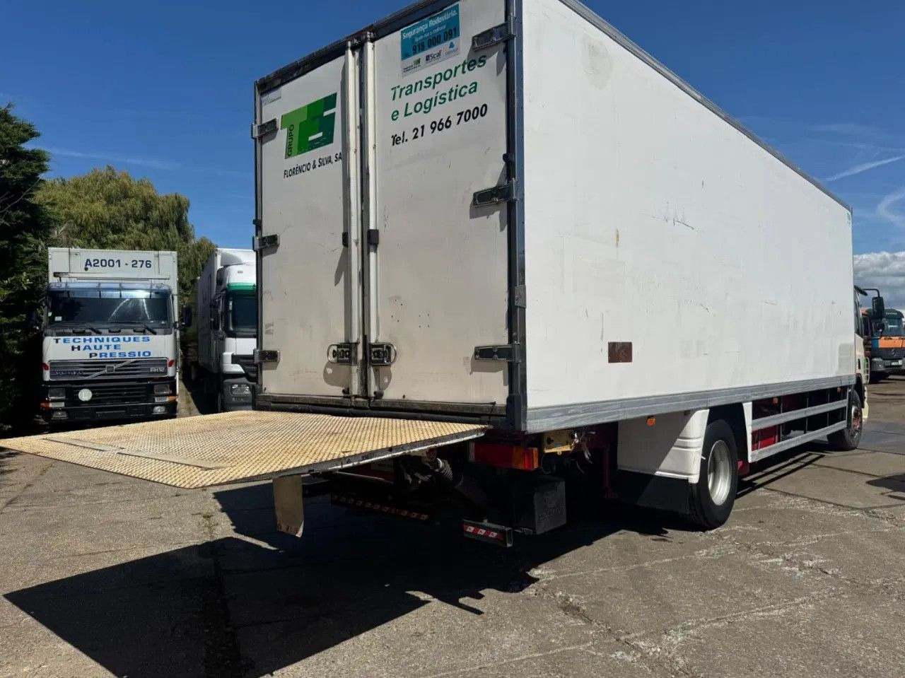 DAF CF 75.310 4X2 Frigo Carier Spring/Air ZF Manual - Camión frigorífico: foto 5 DAF CF 75.310 4X2 Frigo Carier Spring/Air ZF Manual - Camión frigorífico: foto 5