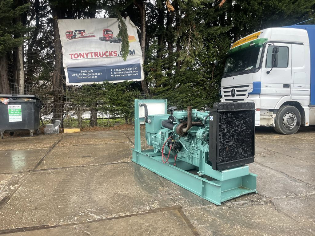 Perkins 85 KVA Generator 3 Phase Perkins 85 KVA Generator 3 Phase - Generador industriale: foto 1 Perkins 85 KVA Generator 3 Phase Perkins 85 KVA Generator 3 Phase - Generador industriale: foto 1