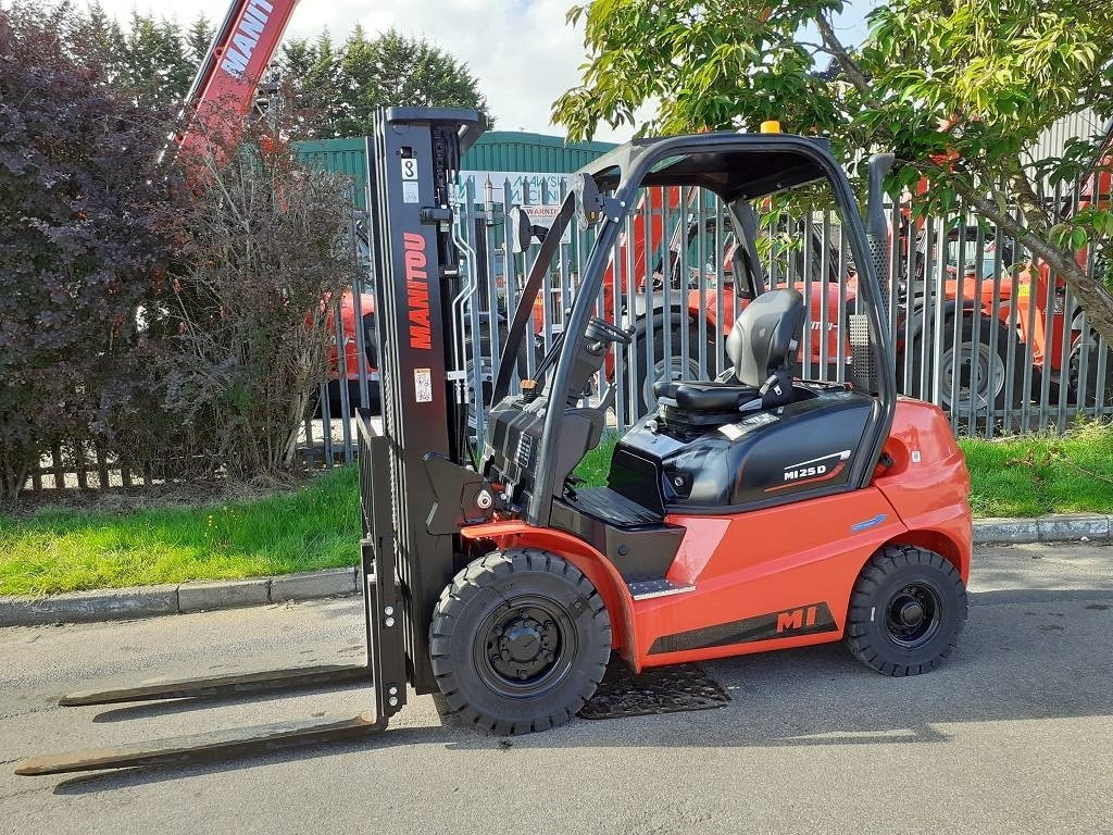 Manitou MI 25 D - Carretilla elevadora diésel: foto 1 Manitou MI 25 D - Carretilla elevadora diésel: foto 1