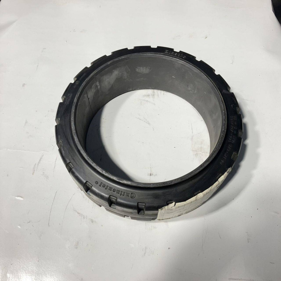 2x continental 15x5x11 1/4 tyres - Neumático para Equipo de manutención: foto 1 2x continental 15x5x11 1/4 tyres - Neumático para Equipo de manutención: foto 1