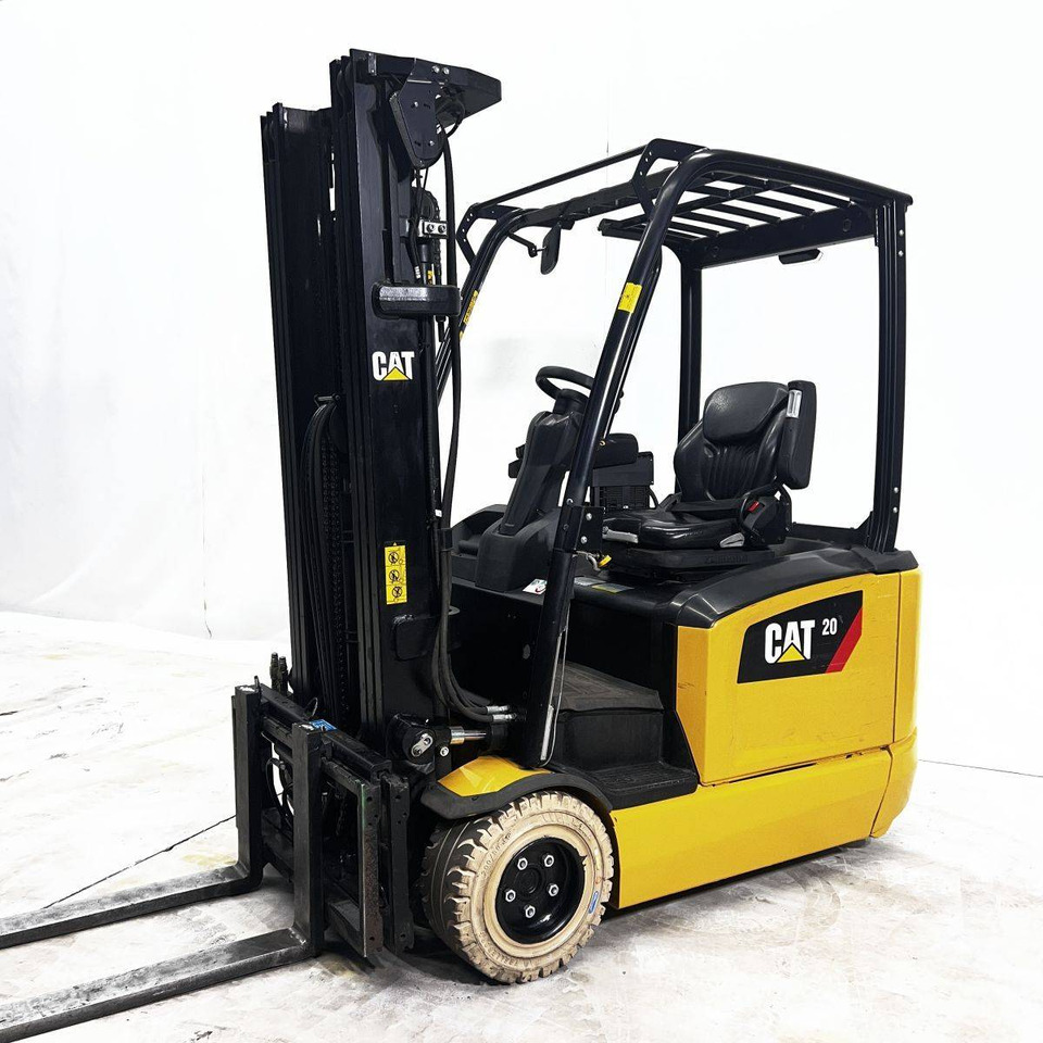 Caterpillar EP20ANT - Carretilla elevadora eléctrica: foto 1 Caterpillar EP20ANT - Carretilla elevadora eléctrica: foto 1