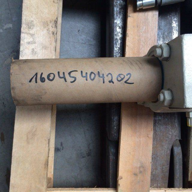 Cylinder Assy for steering axle - Eje y piezas para Equipo de manutención: foto 3 Cylinder Assy for steering axle - Eje y piezas para Equipo de manutención: foto 3