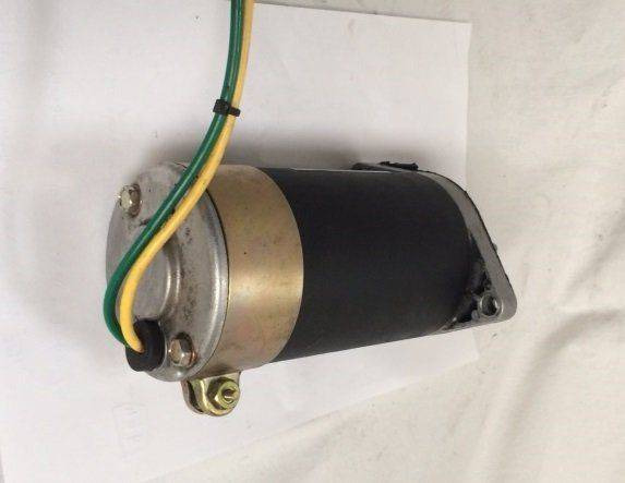 DC MOTOR - Motor y piezas para Equipo de manutención: foto 2 DC MOTOR - Motor y piezas para Equipo de manutención: foto 2