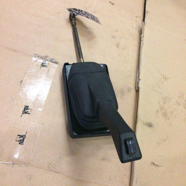 Hand brake for Still R50-15 - Cabina e interior para Equipo de manutención: foto 1 Hand brake for Still R50-15 - Cabina e interior para Equipo de manutención: foto 1