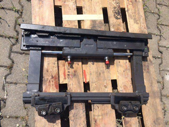 Cascade Sideshift for Atlet UNS / 140DTFURE 675 - Implemento: foto 1 Cascade Sideshift for Atlet UNS / 140DTFURE 675 - Implemento: foto 1