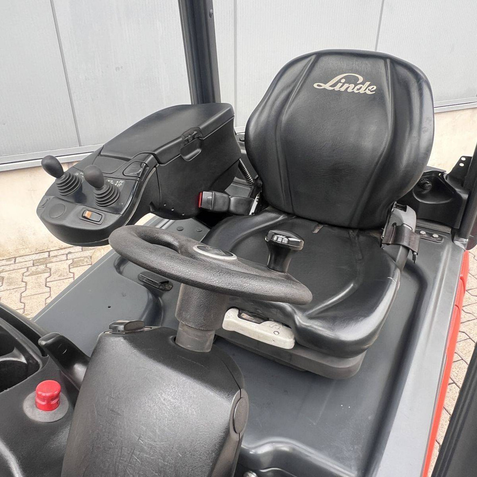 Carretilla elevadora eléctrica Linde E16H (386-02) EVO: foto 7 Carretilla elevadora eléctrica Linde E16H (386-02) EVO: foto 7