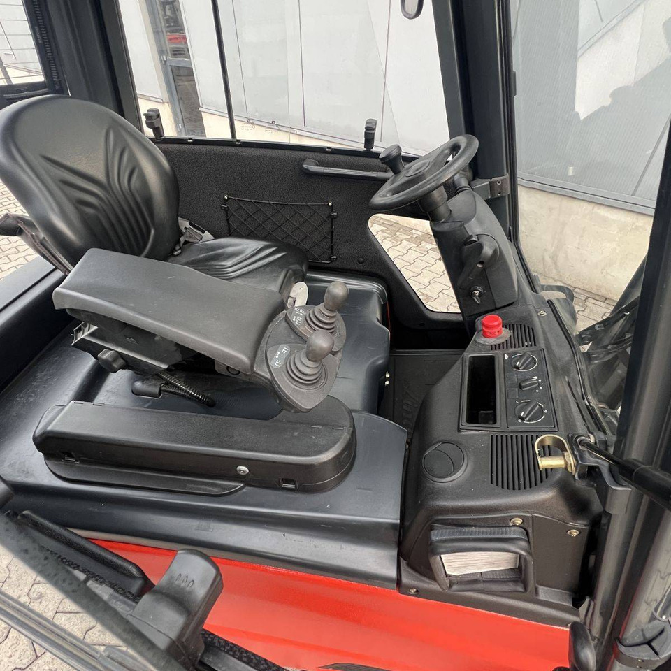 Linde E20PH (386) - Carretilla elevadora eléctrica: foto 5 Linde E20PH (386) - Carretilla elevadora eléctrica: foto 5