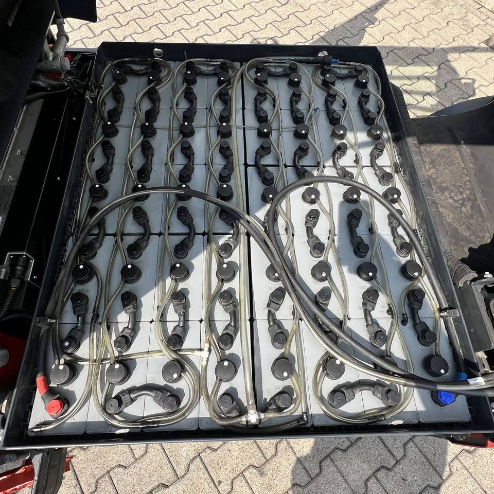 Carretilla elevadora eléctrica Linde E25L (387): foto 12