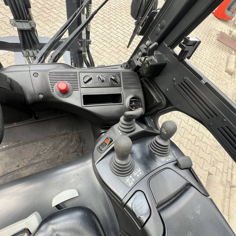 Carretilla elevadora eléctrica Linde E25L (387): foto 9