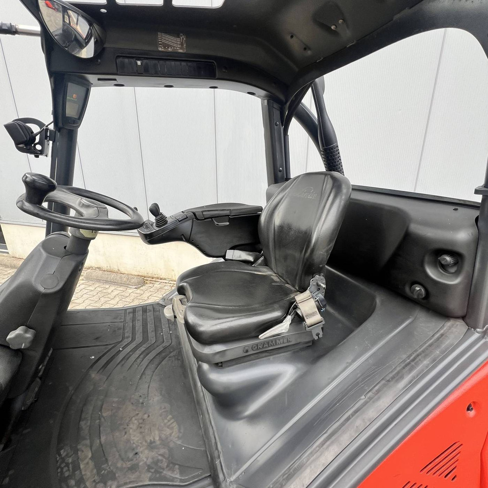 Linde H40D (394-02) EVO LOW - Carretilla elevadora diésel: foto 5 Linde H40D (394-02) EVO LOW - Carretilla elevadora diésel: foto 5