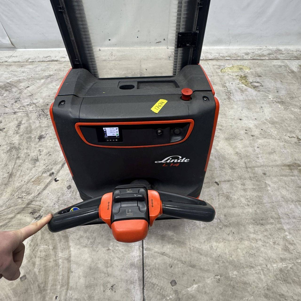 Linde L14 (1173) - Apilador: foto 5 Linde L14 (1173) - Apilador: foto 5