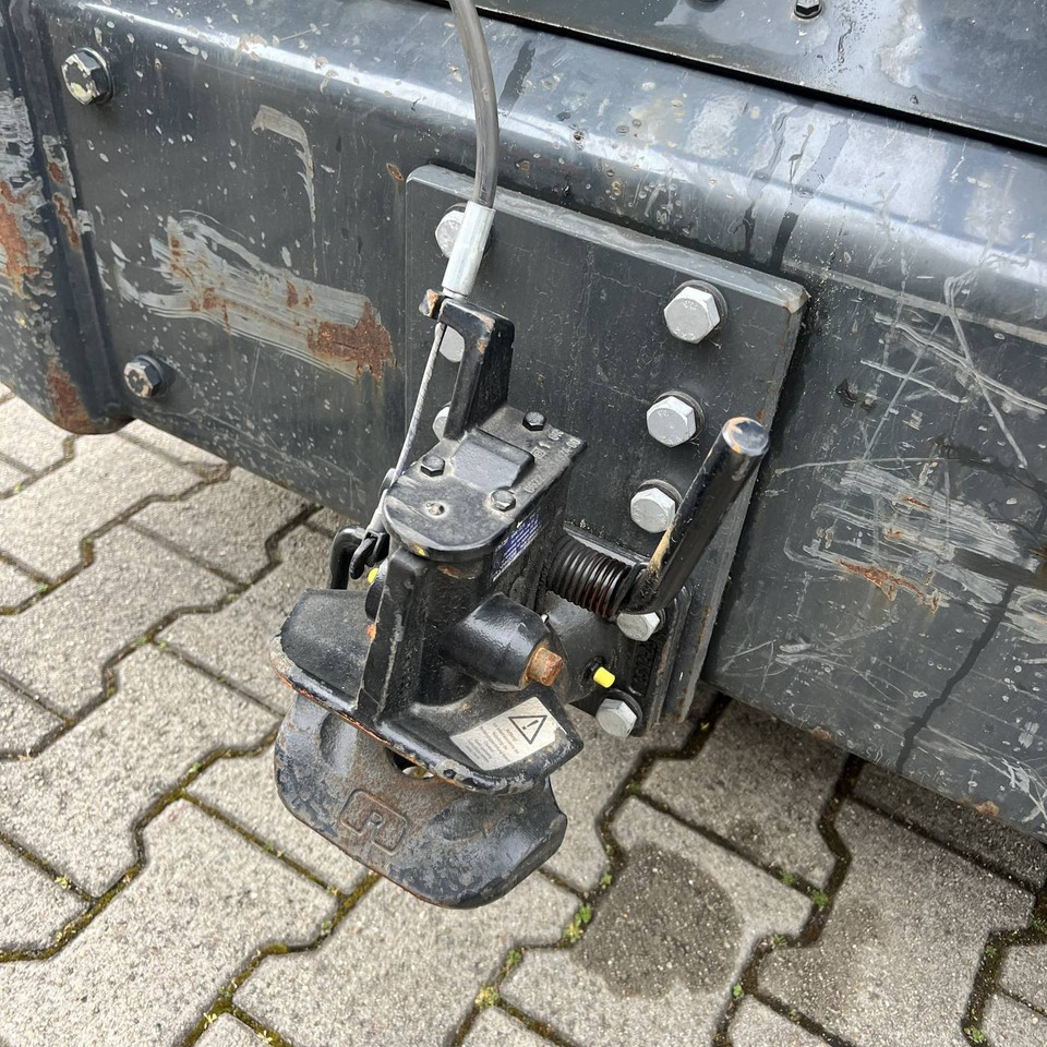 Leasing de Linde P250 SWB (127) Linde P250 SWB (127): foto 8 Leasing de Linde P250 SWB (127) Linde P250 SWB (127): foto 8