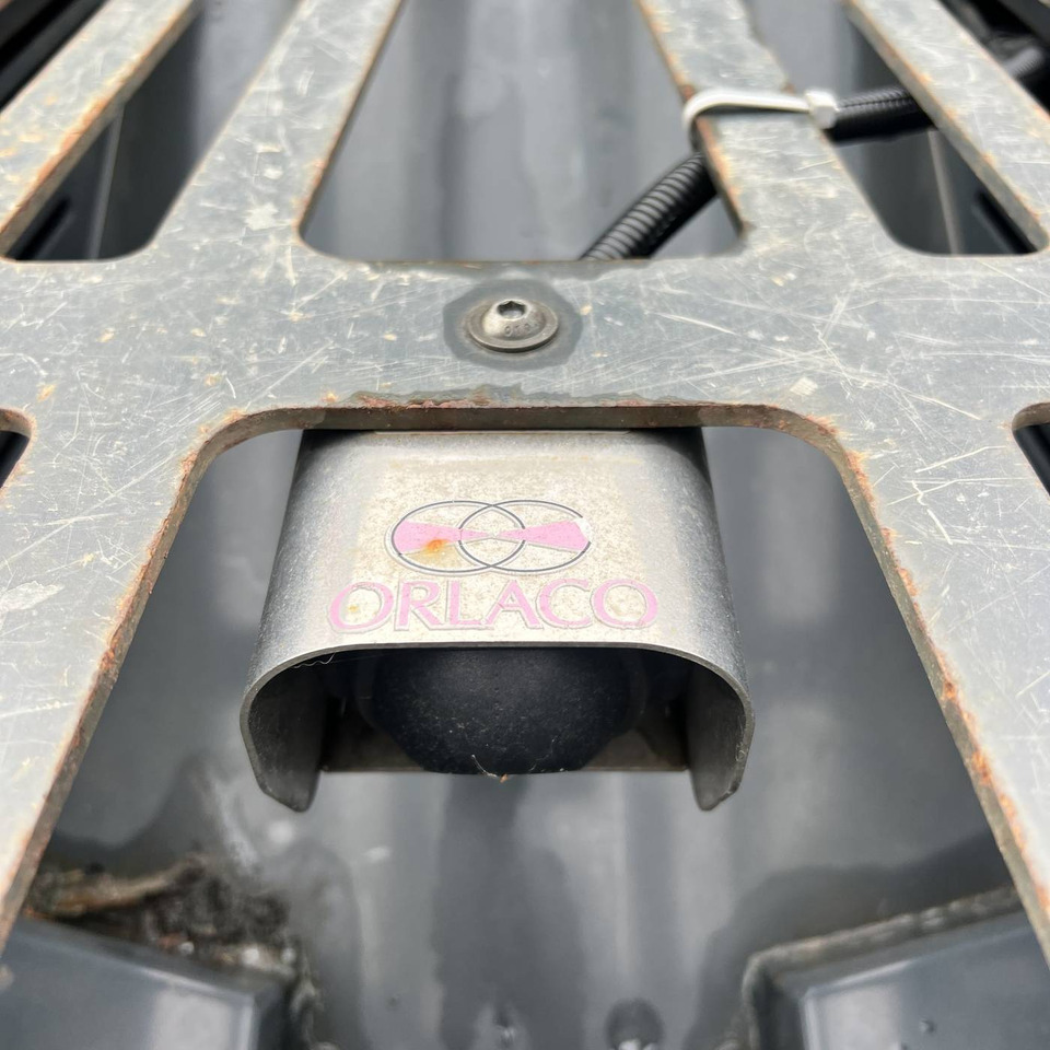 Leasing de Linde P250 SWB (127) Linde P250 SWB (127): foto 9 Leasing de Linde P250 SWB (127) Linde P250 SWB (127): foto 9