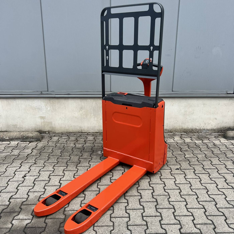 Linde T16 (1152) - Transpaleta: foto 3 Linde T16 (1152) - Transpaleta: foto 3