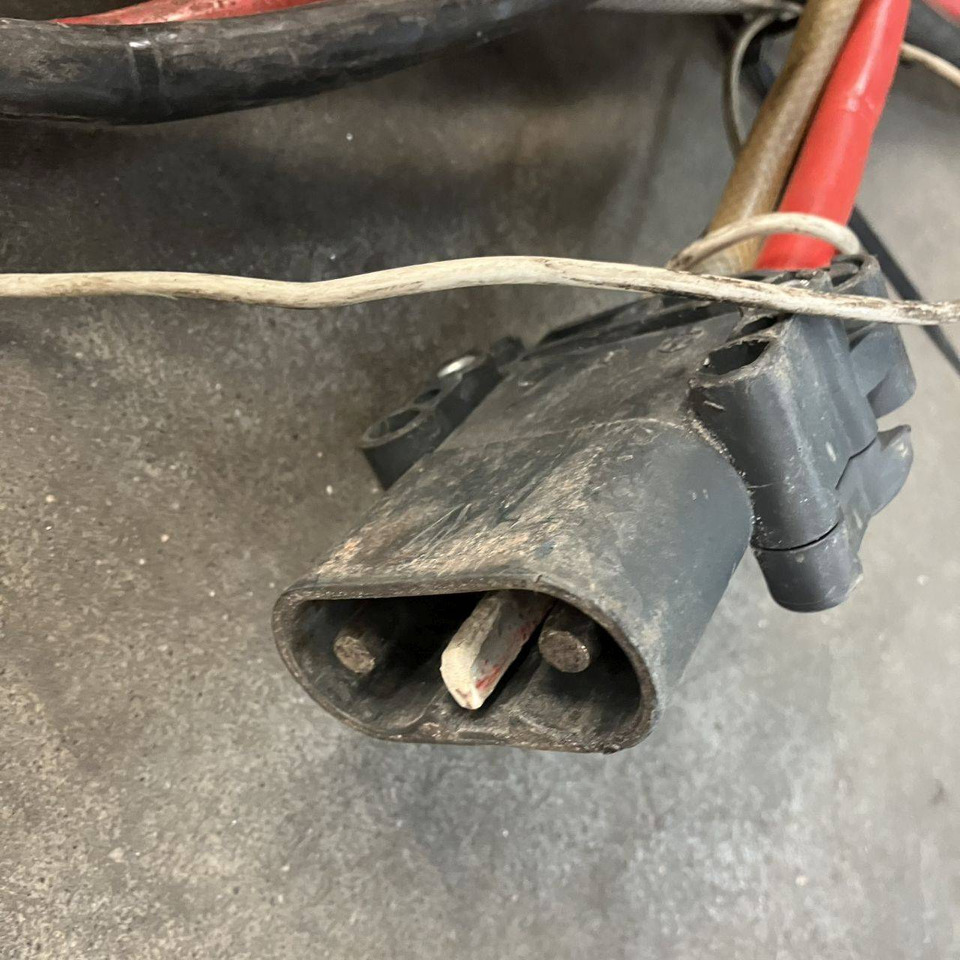 Hoppecke D400 G24/125B-F14H0-JF Trak Air - Piezas de recambio para Equipo de manutención: foto 4 Hoppecke D400 G24/125B-F14H0-JF Trak Air - Piezas de recambio para Equipo de manutención: foto 4