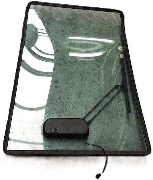 Window Assy, front for Nissan - Ventana y piezas para Equipo de manutención: foto 3 Window Assy, front for Nissan - Ventana y piezas para Equipo de manutención: foto 3