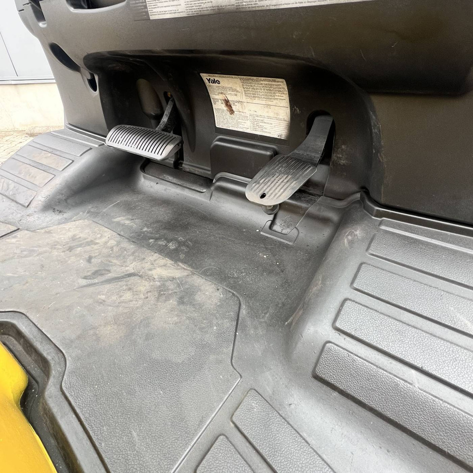 Carretilla elevadora diésel Yale GDP55VX: foto 10 Carretilla elevadora diésel Yale GDP55VX: foto 10